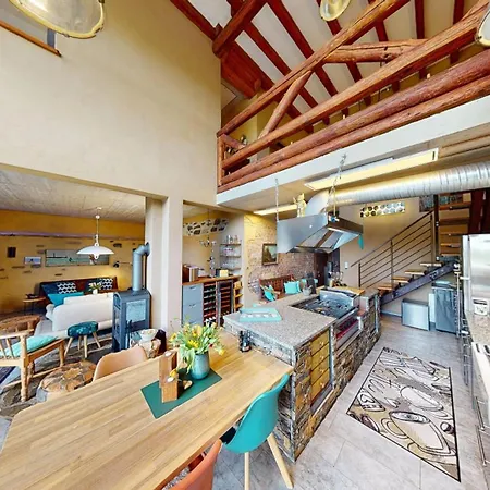 Holiday home Maifelder Wellness Loft In