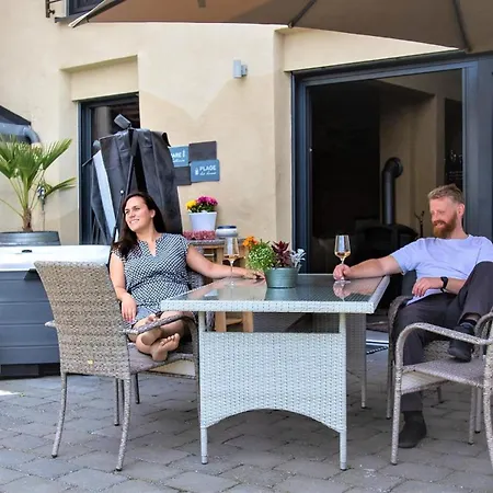 Maifelder Wellness Loft In Holiday home