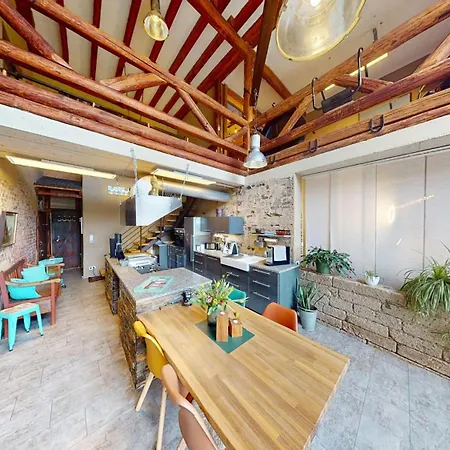 Maifelder Wellness Loft In Holiday home *
