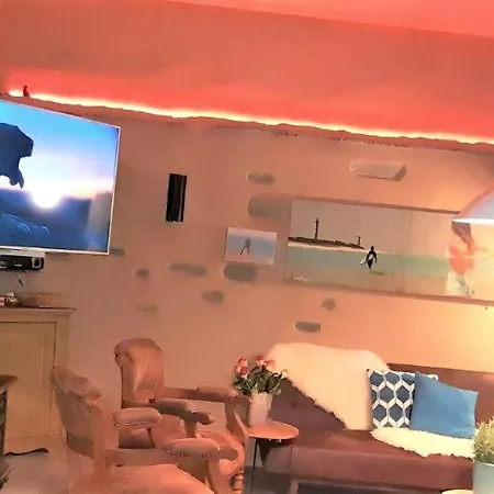 Maifelder Wellness Loft In Holiday home